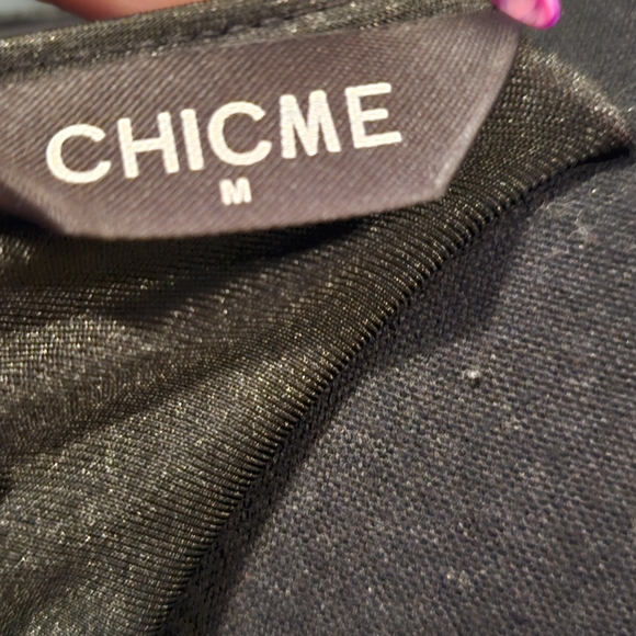 Black, detail dress - Picture 8 of 8